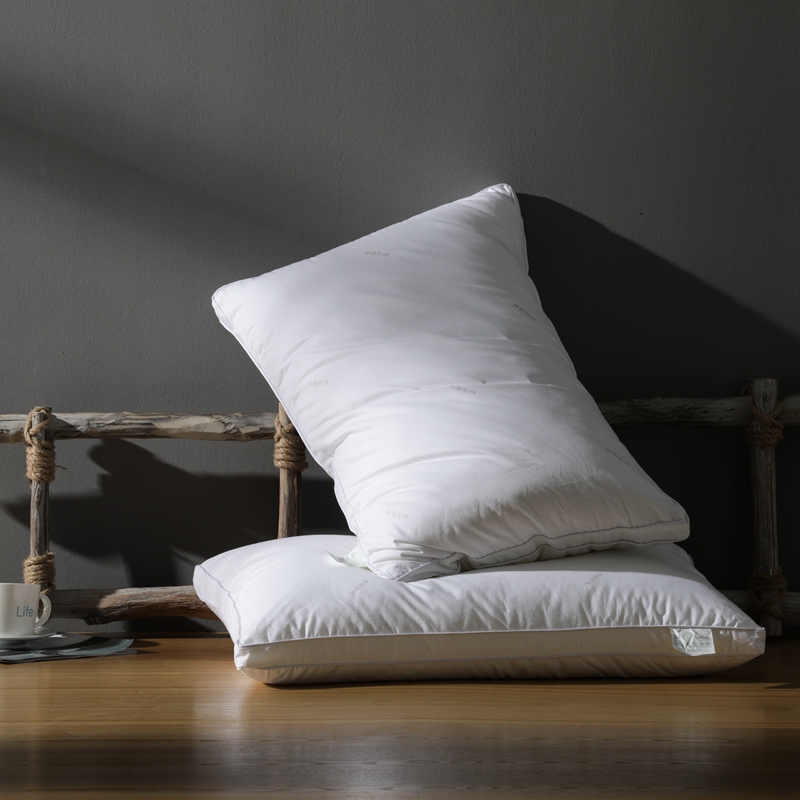 Bantal Firm Hotel Hilton Mewah 5 Bintang Isi 1200g Microfiber