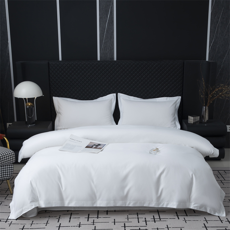 Set Tempat Tidur Fabrik 50% Kapas 50% Poliester 300TC Untuk Hotel Bintang