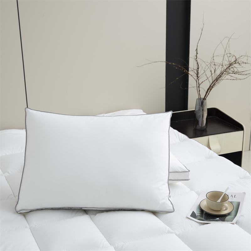 Logo Cetakan Tersuai Microfiber Pengisian 40-an Fabrik Tahan Bawah Dengan Topi Tilam Paip Logo Cetakan Tersuai Microfiber Pengisian 40-an Fabrik Tahan Bawah Dengan Topi Tilam Paip